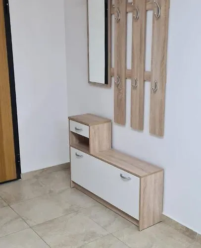 Ultima - Super Center Apartamento *